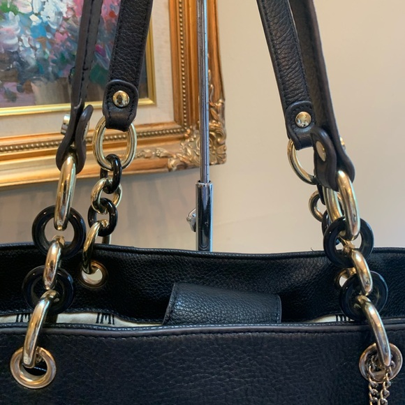Antonio Melani Italian Pebbled Leather Chain Links Black Tote Shoulder Bag - Picture 8 of 13